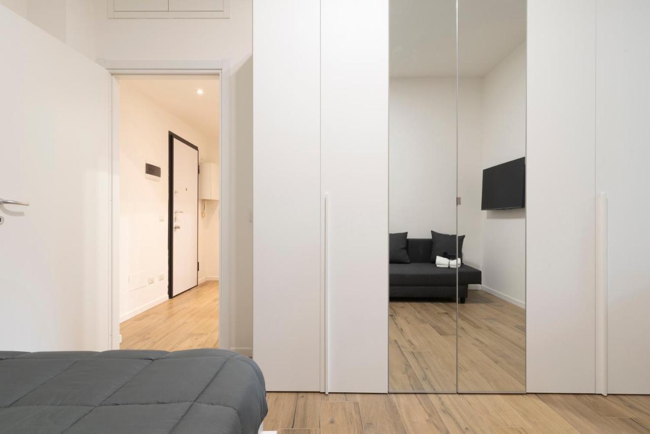 Chic Home Milano "Wifi & Smart Lock" Exterior photo